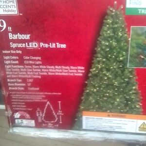 9 ft Barber spruce LED pre-lit tree